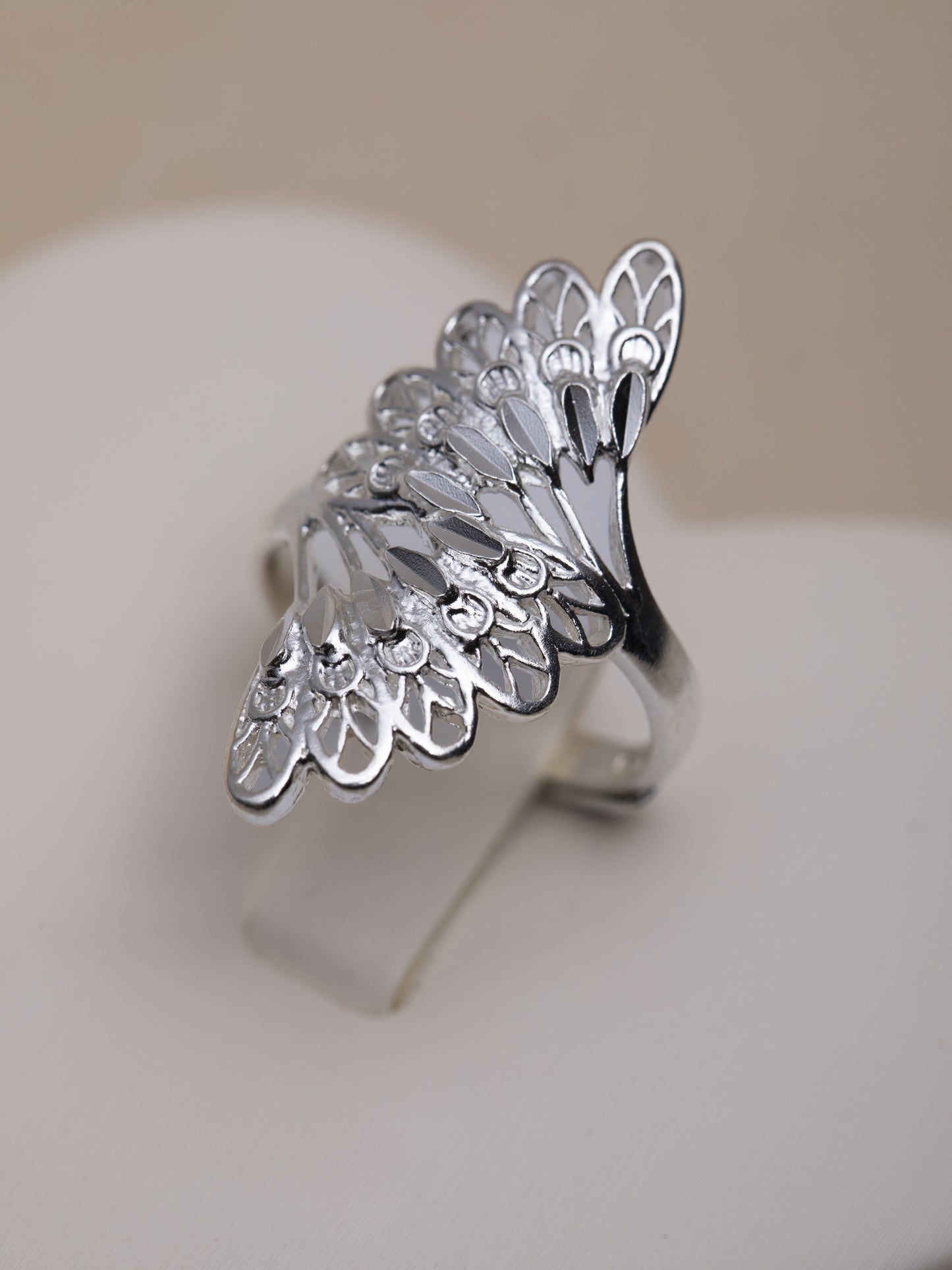 Anillo Abanicos