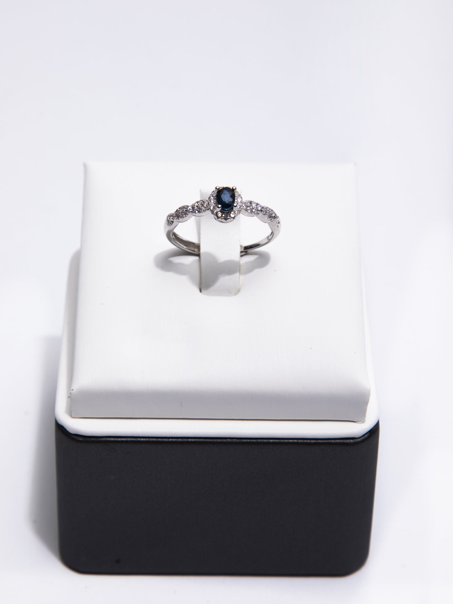 Anillo Mayu