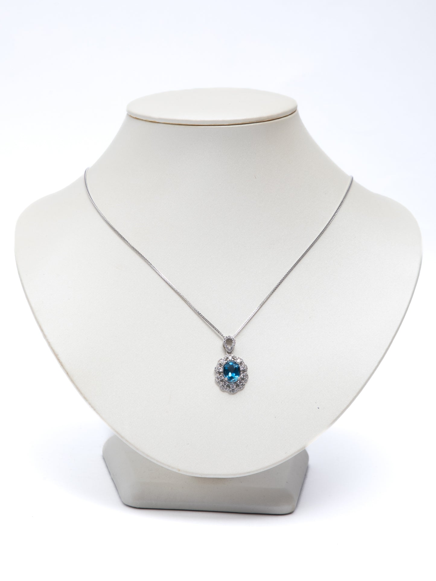 Topaz medallion